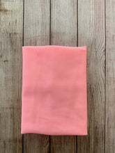 Load image into Gallery viewer, Pink Spandex Insulin Pump Arm Band-Mobi